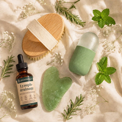 Ritual-Set mit Leichtkraut-Tropfen im Flatlay